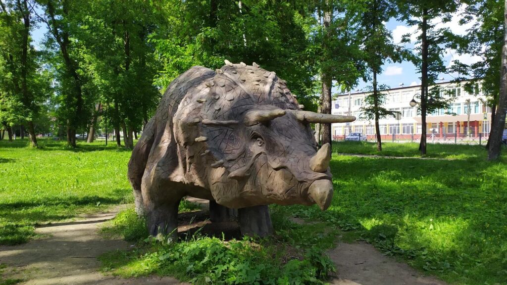 Парк динозавров в Серпухове